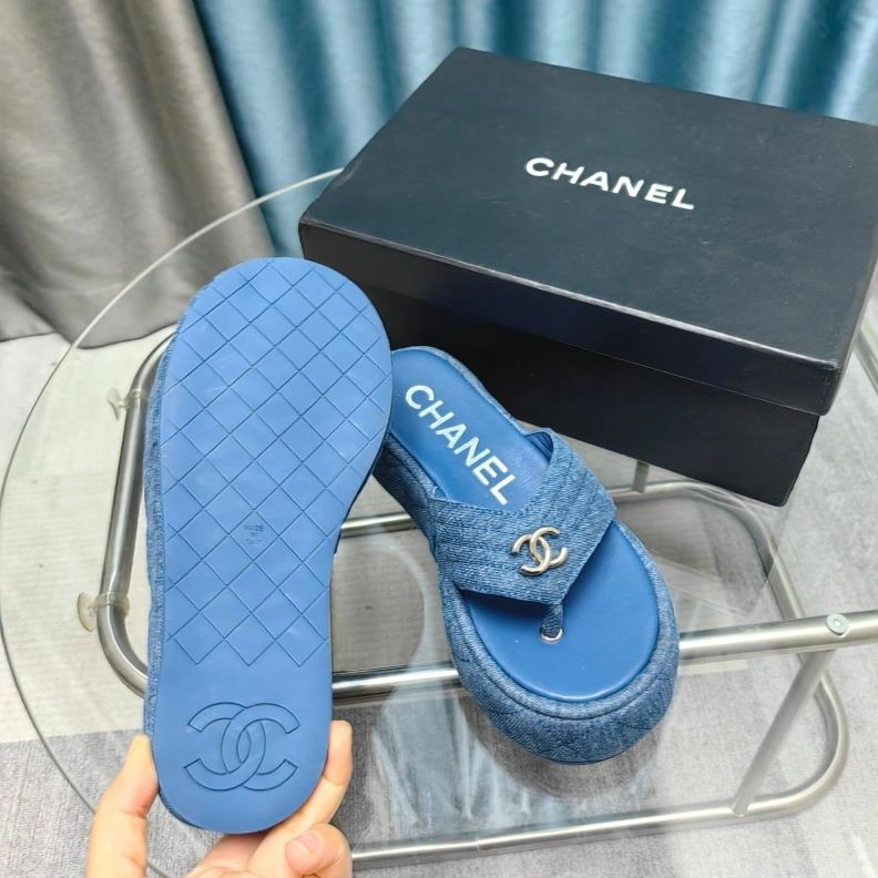 Trendy Chxnxl Slippers 122524