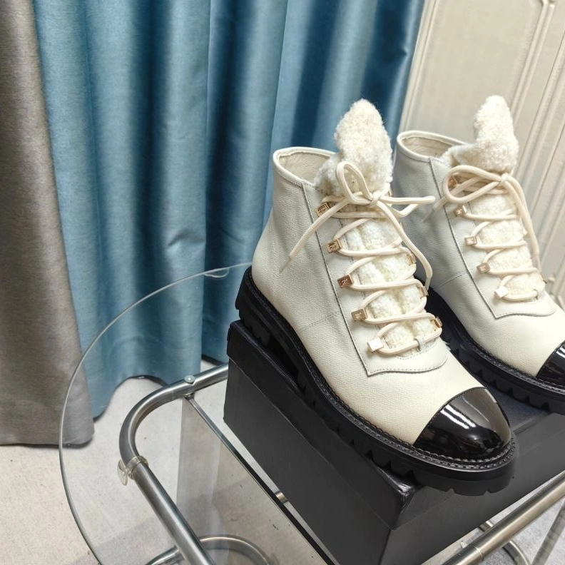 EyeCatching Chxnxl Boots 123258