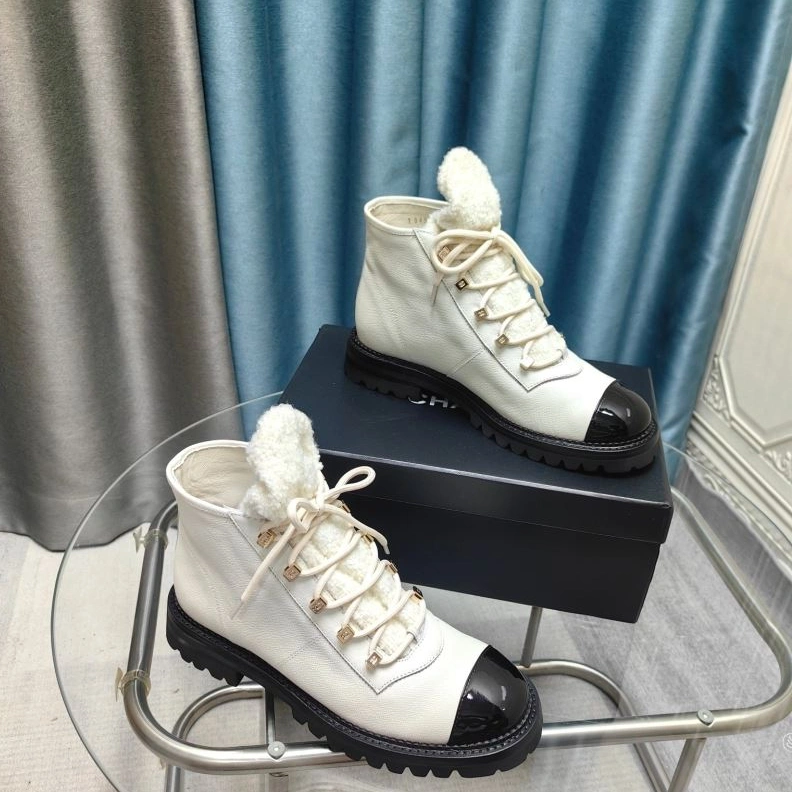EyeCatching Chxnxl Boots 123258