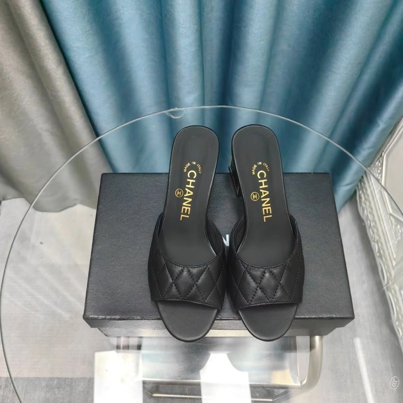 Chxnxl Slippers EyeCatching 122516