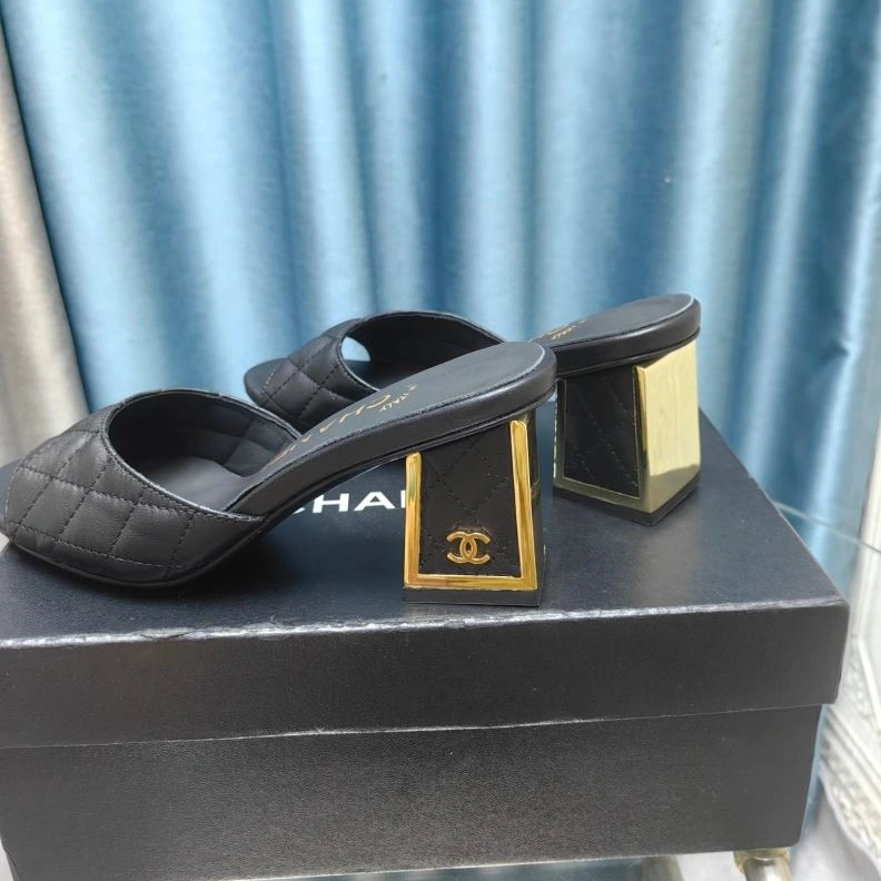 Chxnxl Slippers EyeCatching 122516