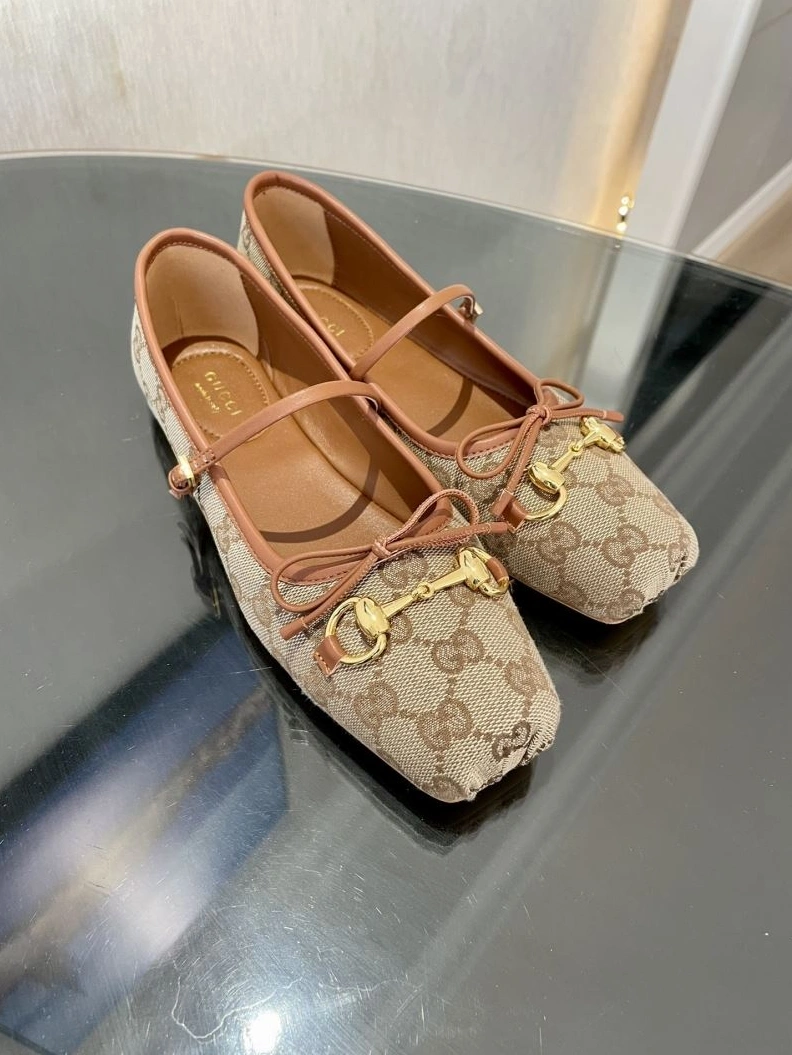 Gxccx Flat Shoes Modern 158059