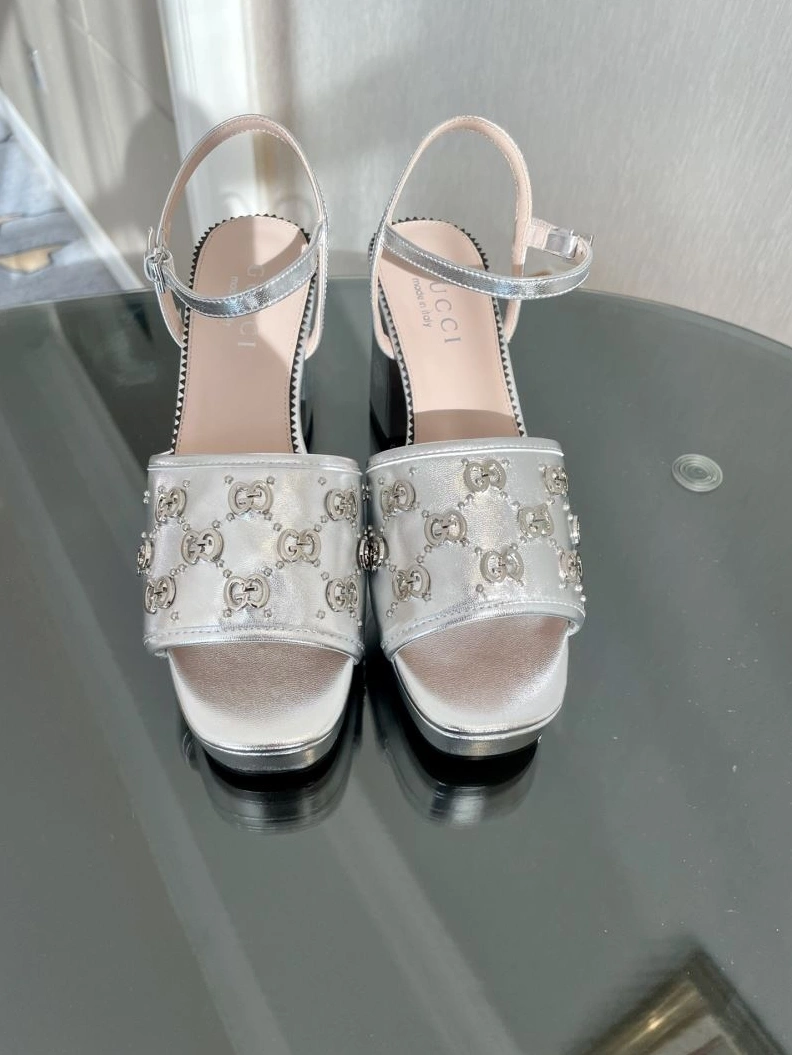 Fashionable Gxccx Sandals 157961