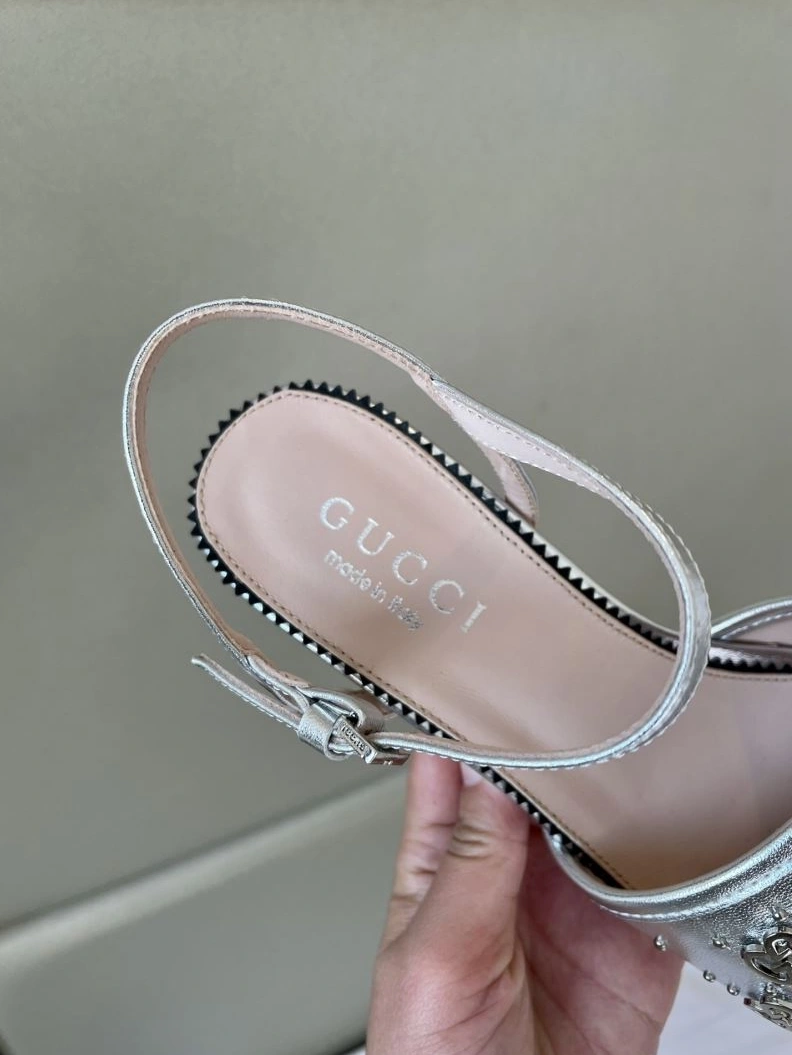 Fashionable Gxccx Sandals 157961