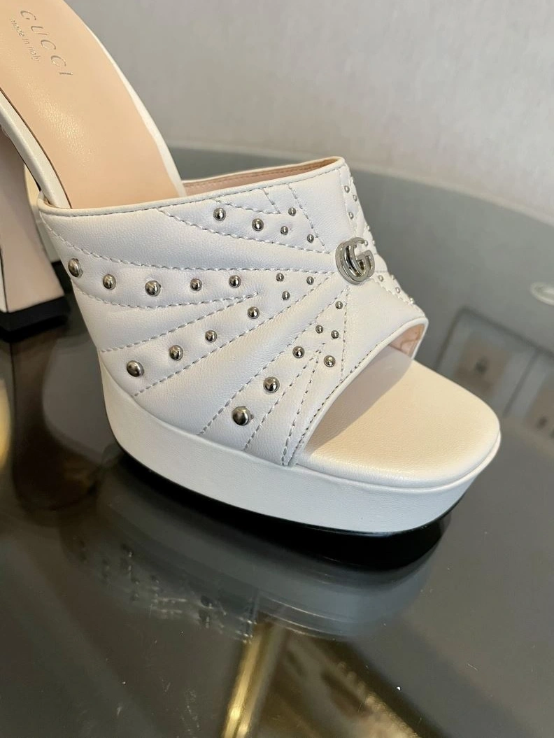 Gxccx Sandals Versatile 157965