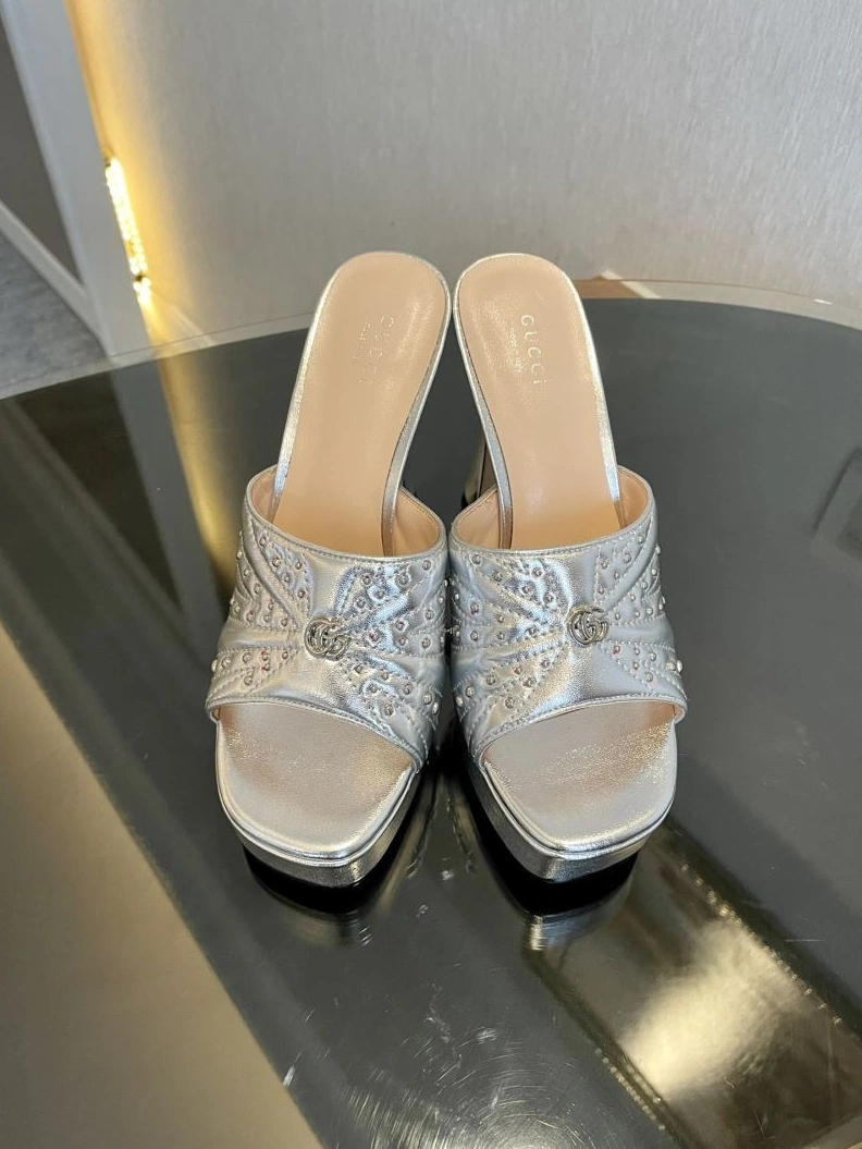 Practical Gxccx Sandals 157950