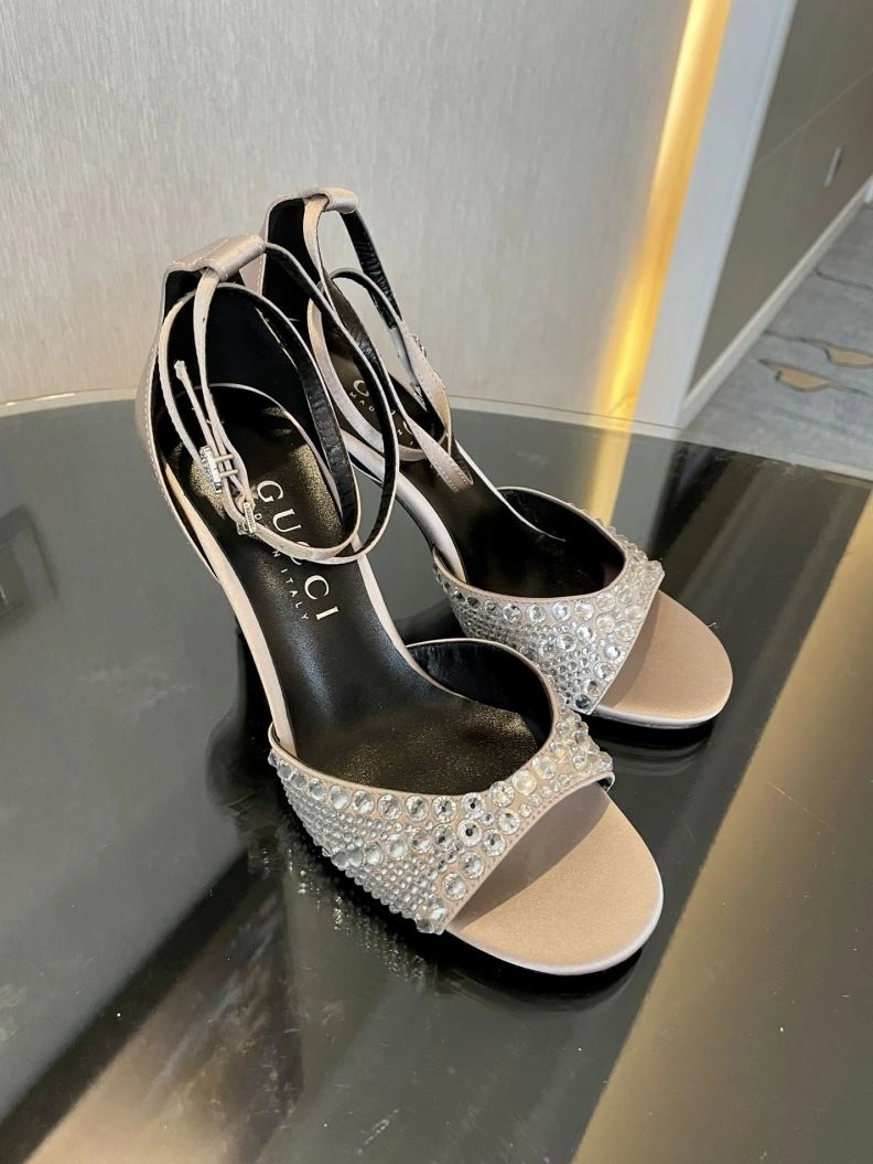 WellDesigned Gxccx High Heels 158044