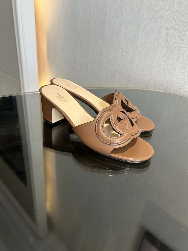 Gxccx Slippers Timeless 157908