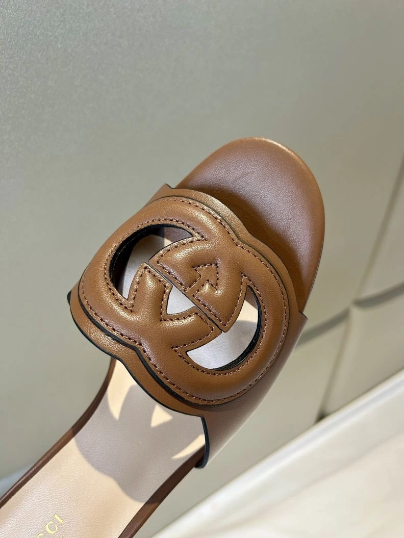 Gxccx Slippers Timeless 157908