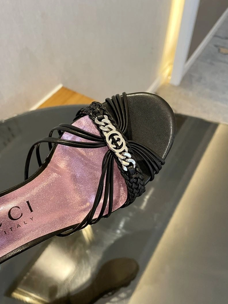 Gxccx Sandals Flexible 157933