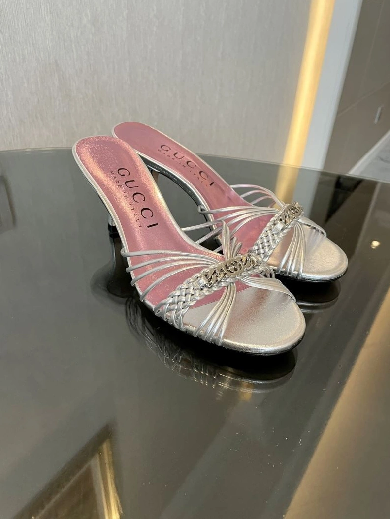 Flexible Gxccx Sandals 157951