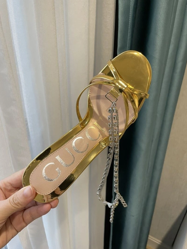 Cozy Gxccx Sandals 157943