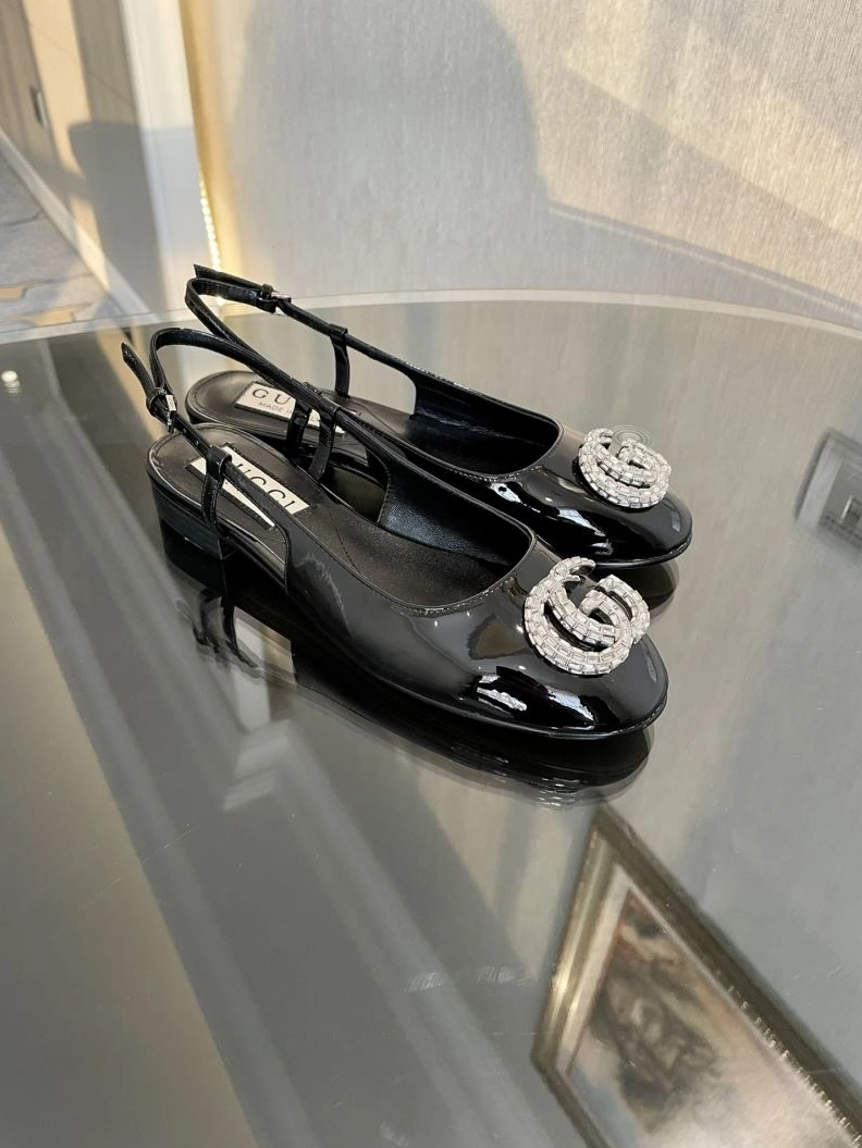 Cozy Gxccx Sandals 157926