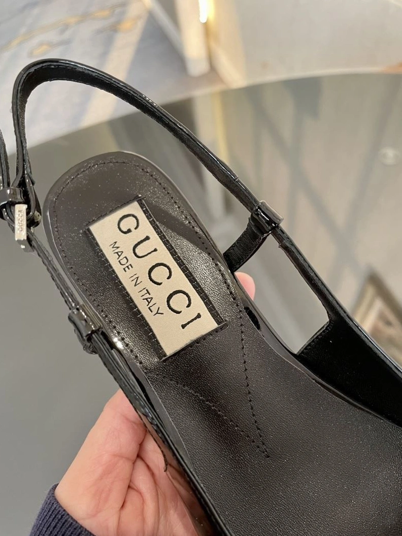 Cozy Gxccx Sandals 157926