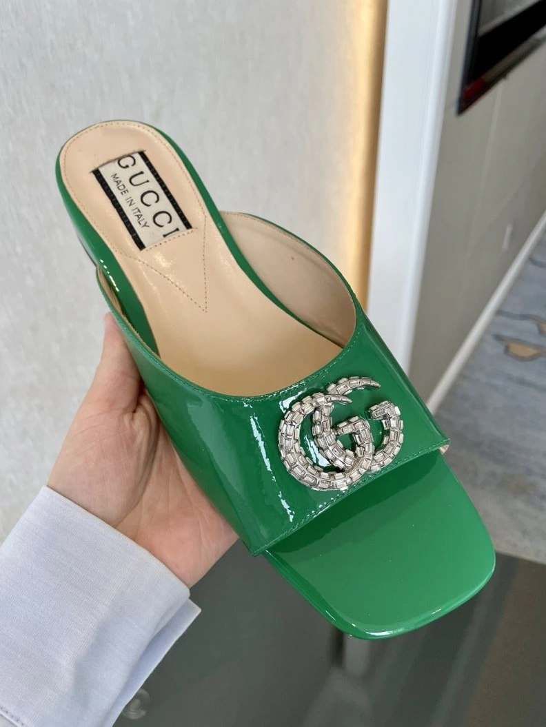 EyeCatching Gxccx Slippers 157889