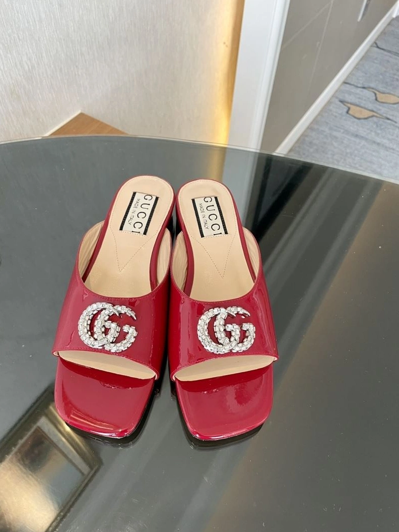 Gxccx Slippers Resilient 157888