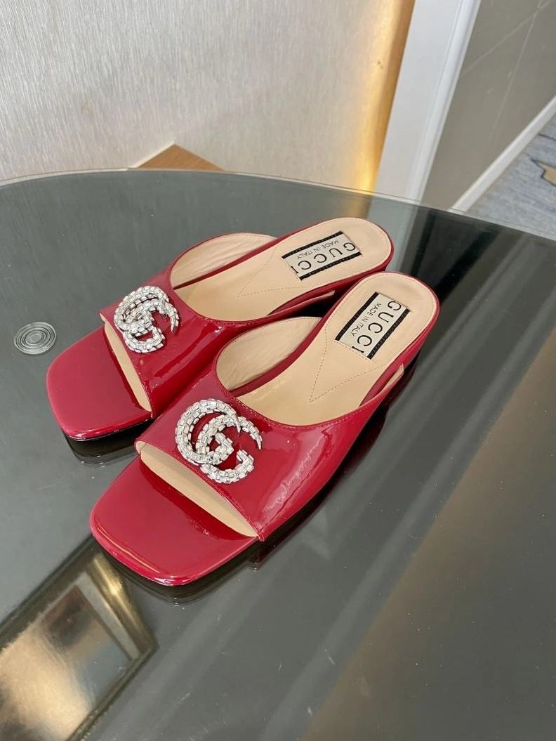 Gxccx Slippers Resilient 157888