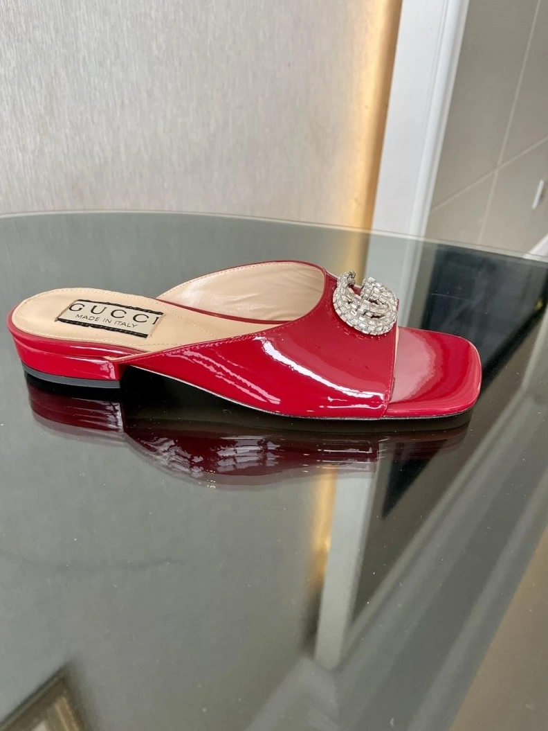 Gxccx Slippers Resilient 157888