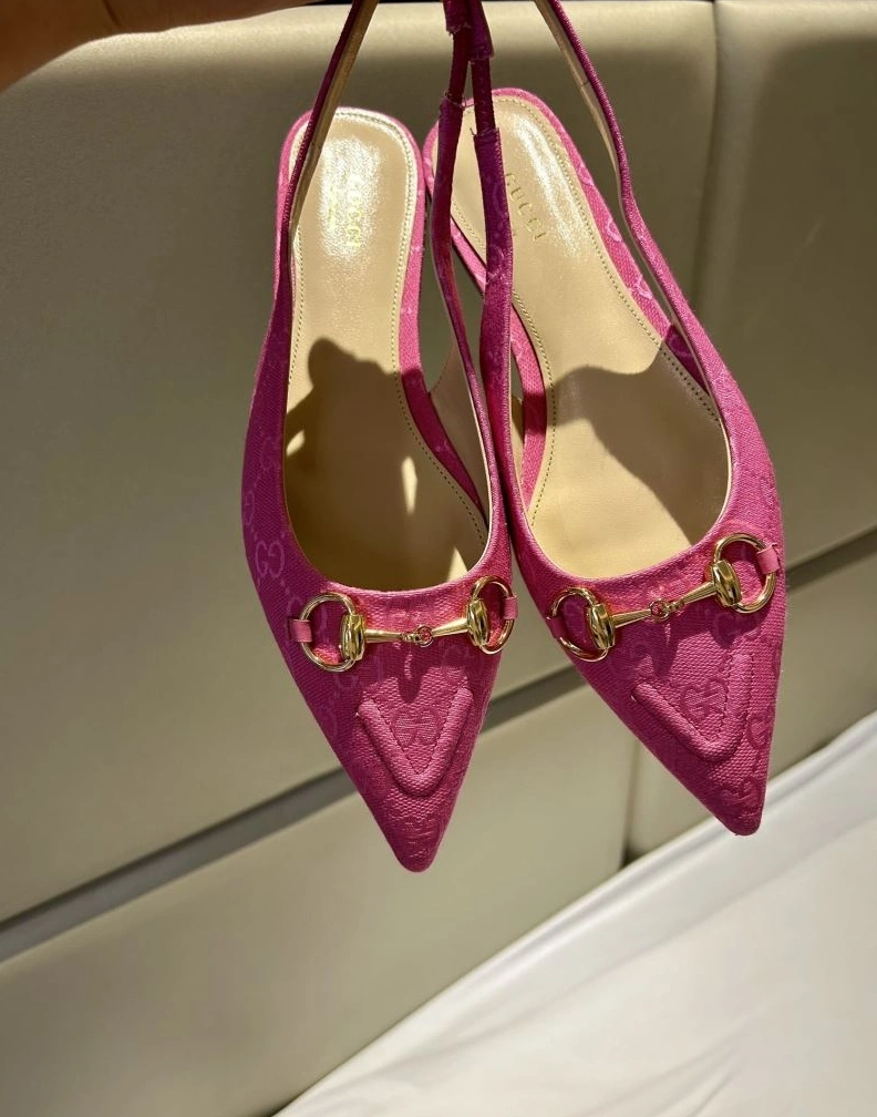 Stylish Gxccx Sandals 157911