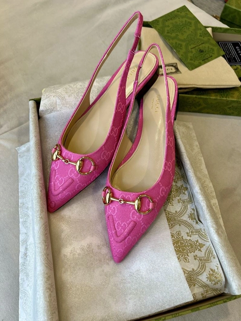 Stylish Gxccx Sandals 157911