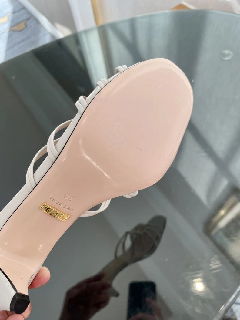 Timeless Gxccx Slippers 157879
