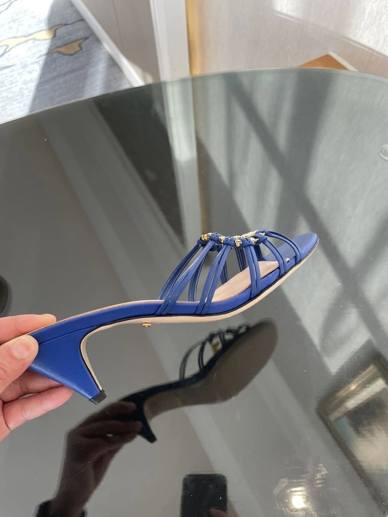 Gxccx Slippers Practical 157878