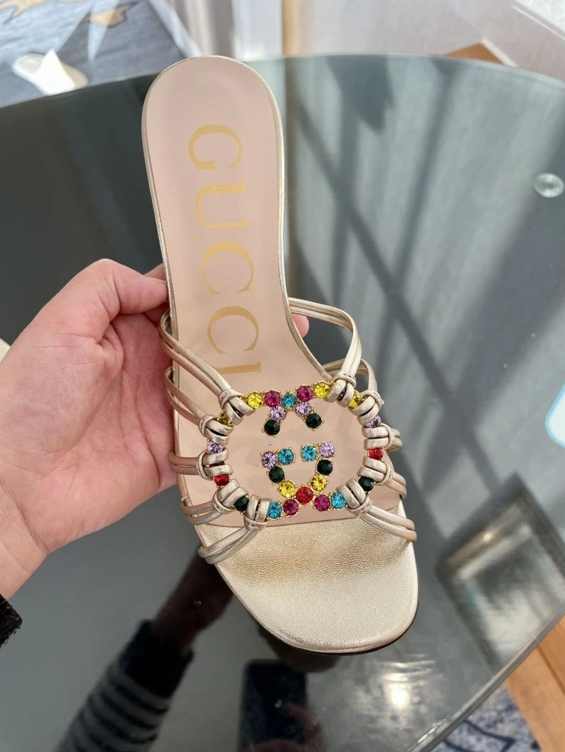 Gxccx Slippers WellDesigned 157857