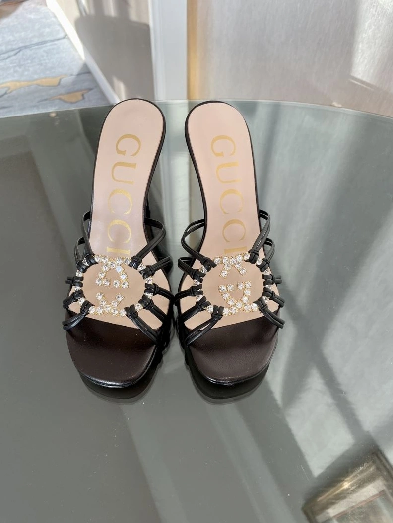 Gxccx Slippers Flexible 157849