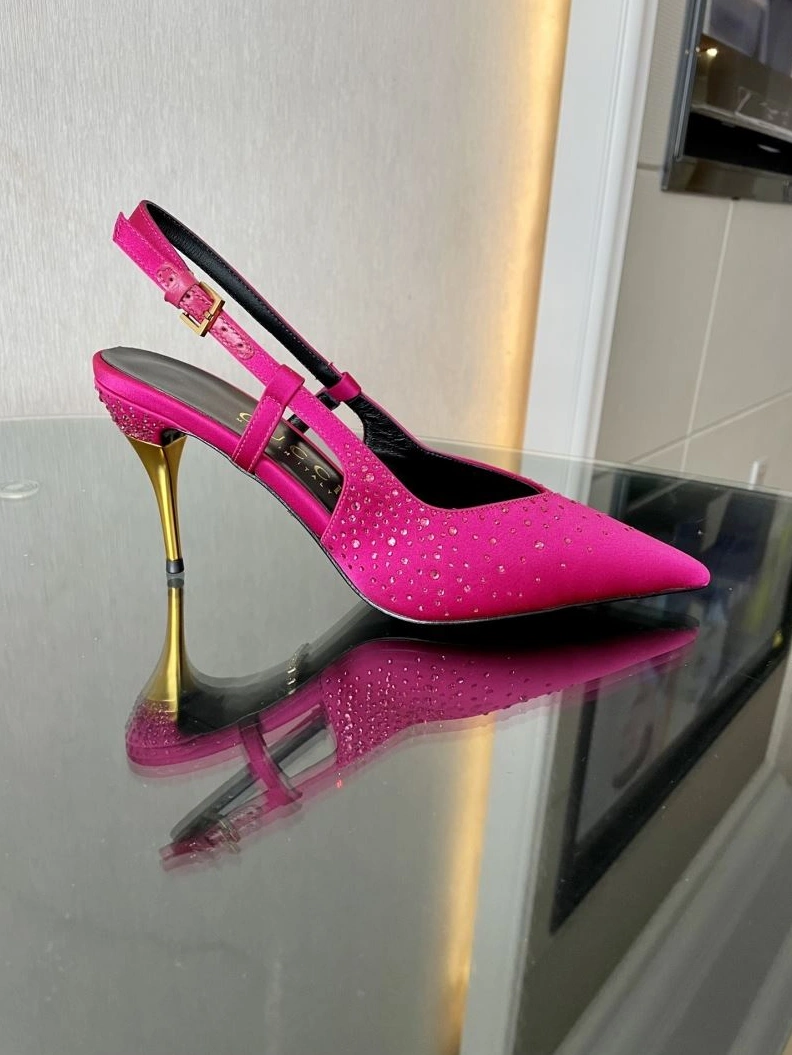 WellDesigned Gxccx High Heels 157986