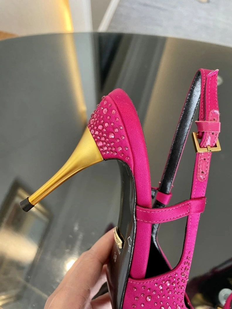 WellDesigned Gxccx High Heels 157986
