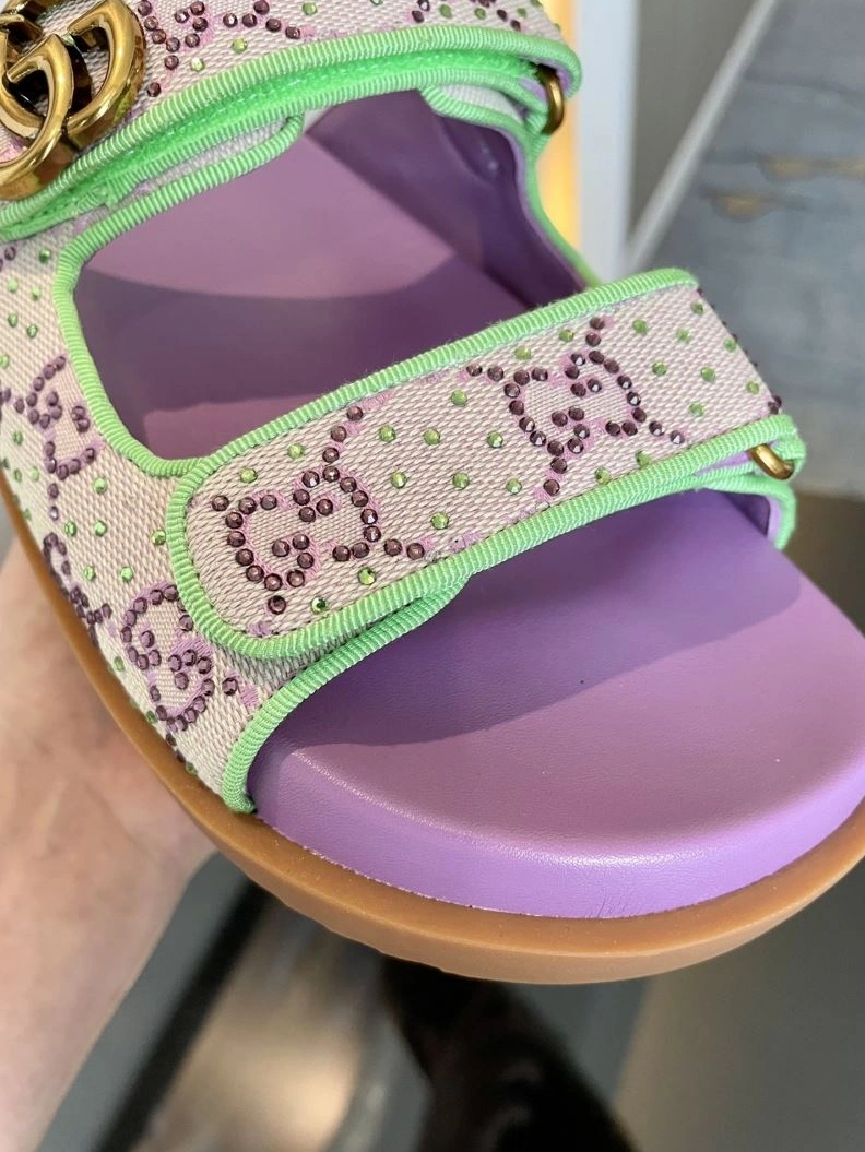 WellDesigned Gxccx Sandals 157900