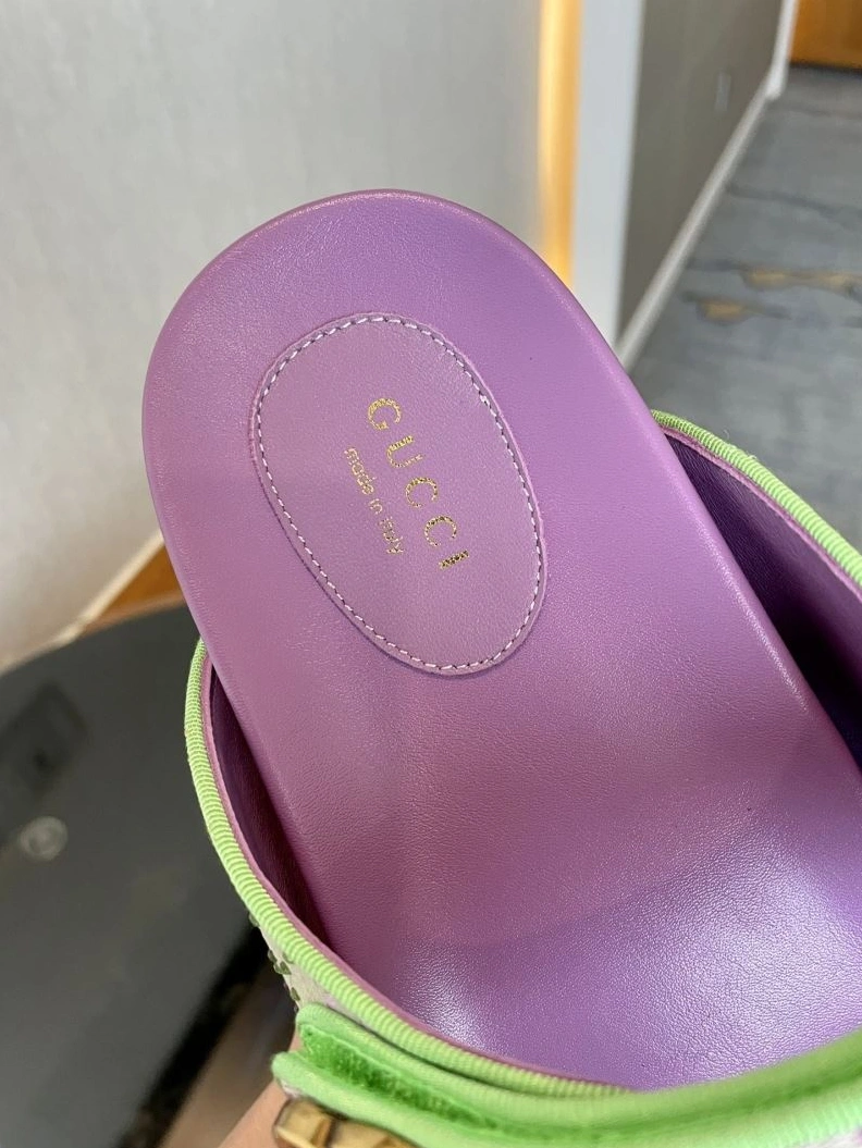 WellDesigned Gxccx Sandals 157900