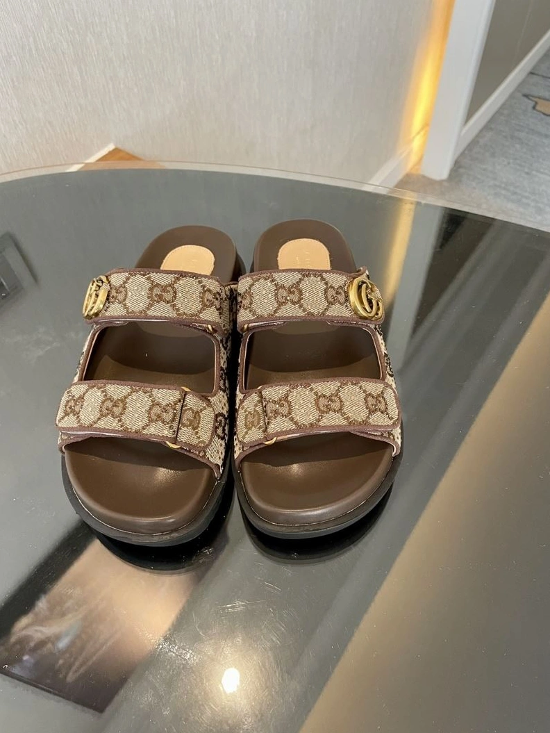 Gxccx Sandals Sleek 157895