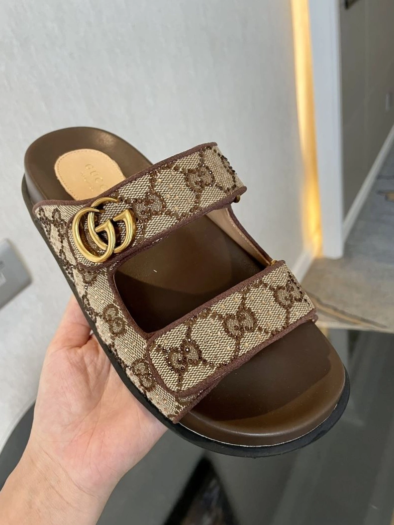 Gxccx Sandals Sleek 157895