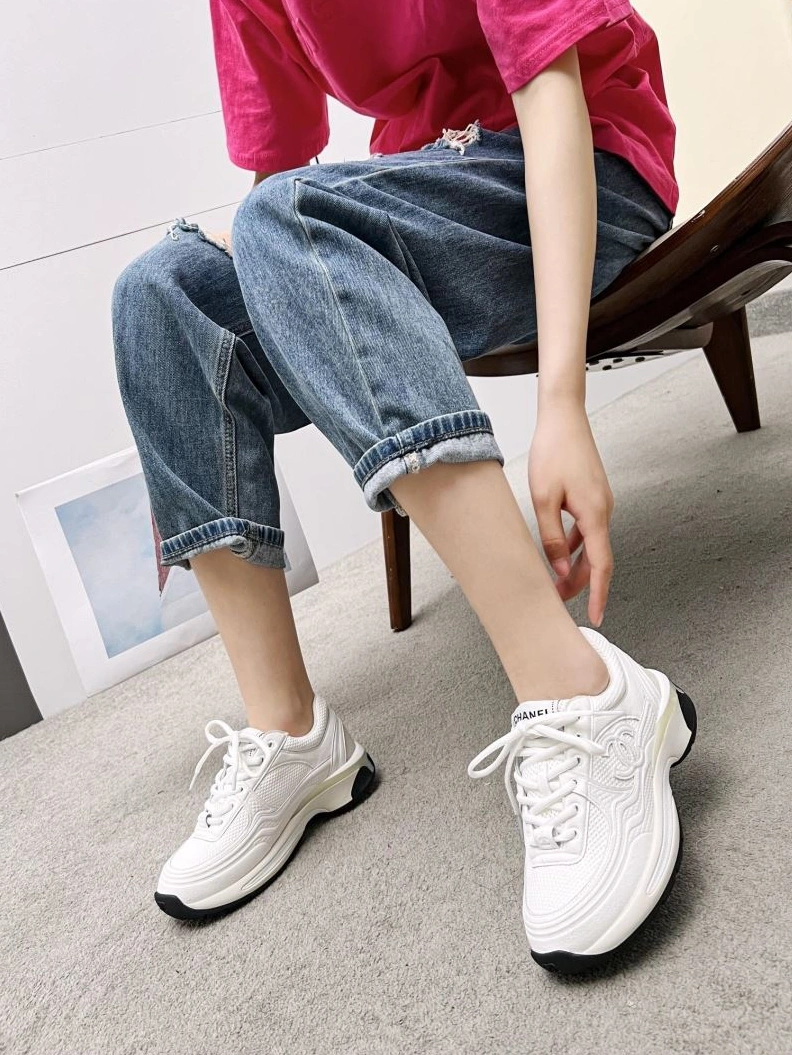Sophisticated Chxnxl Sneakers 122315