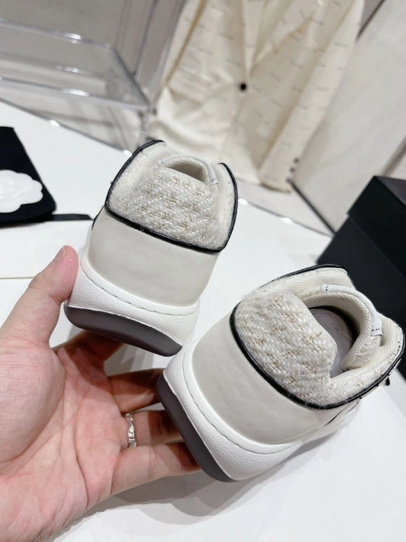 Efficient Chxnxl Sneakers 122308