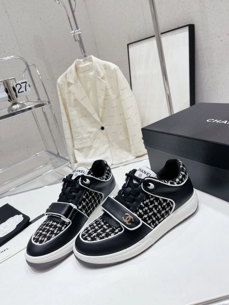 SportInspired Chxnxl Sneakers 122320