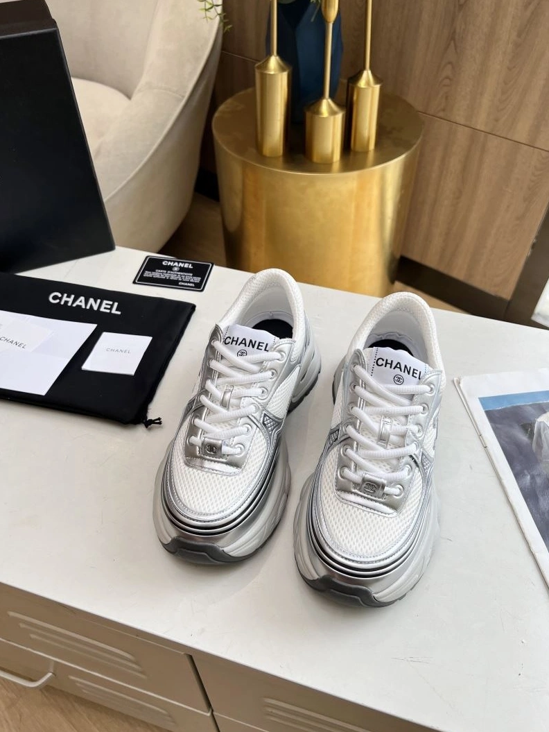 Lightweight Chxnxl Sneakers 122297