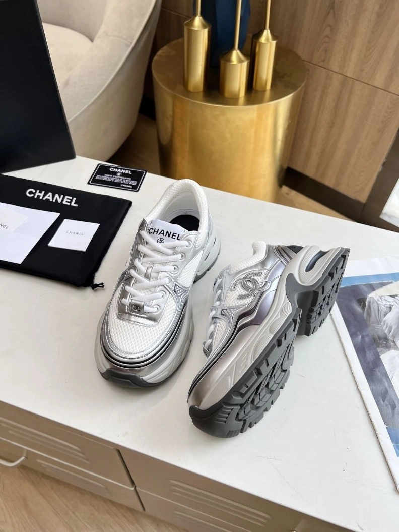 Lightweight Chxnxl Sneakers 122297