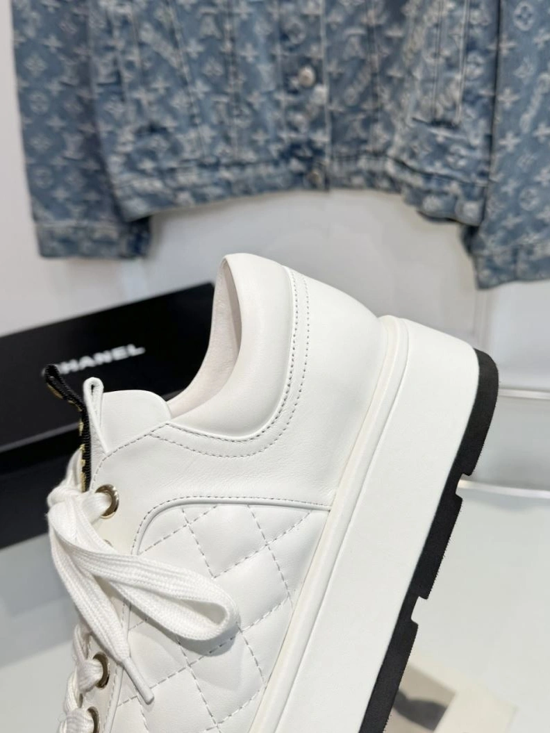 Bold Chxnxl Sneakers 122314