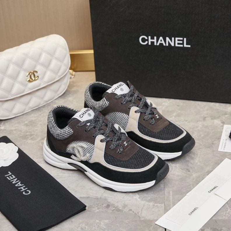 Flexible Chxnxl Sneakers 122309
