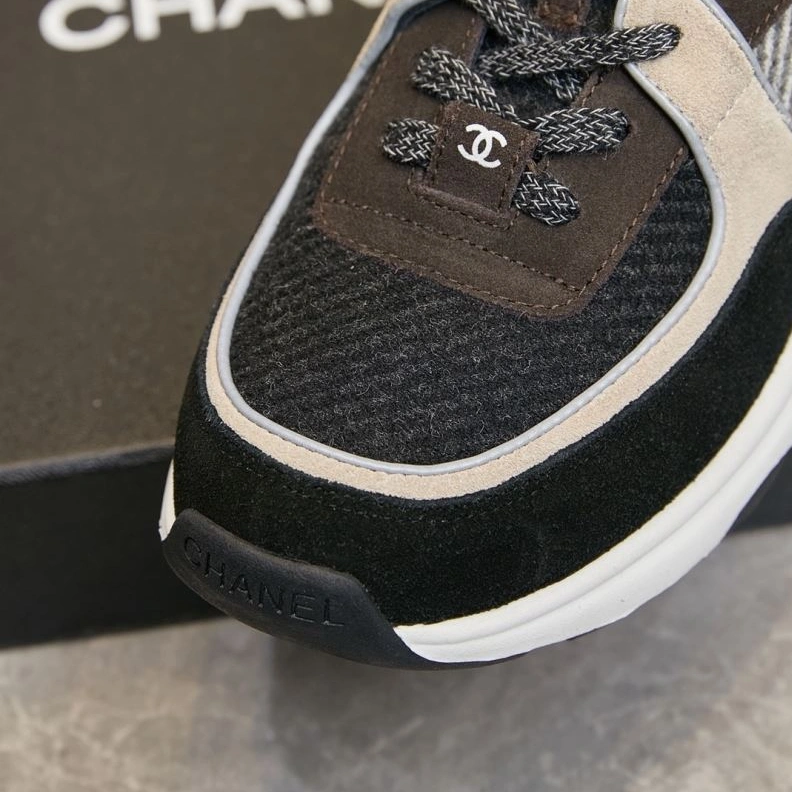 Flexible Chxnxl Sneakers 122309