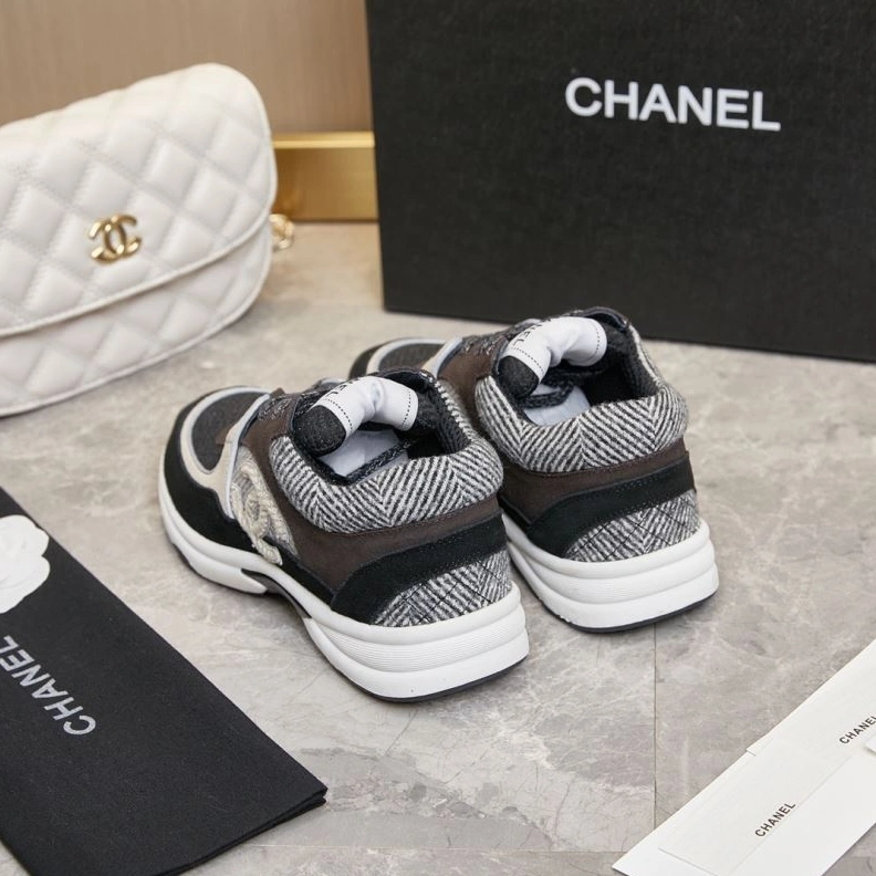 Flexible Chxnxl Sneakers 122309
