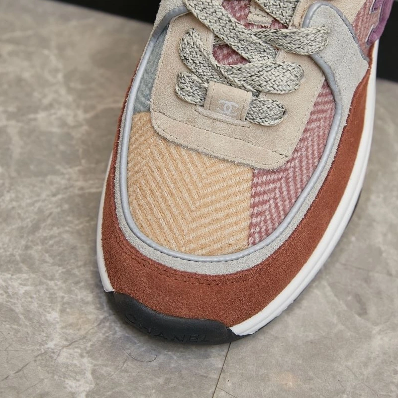 WellDesigned Chxnxl Sneakers 122332