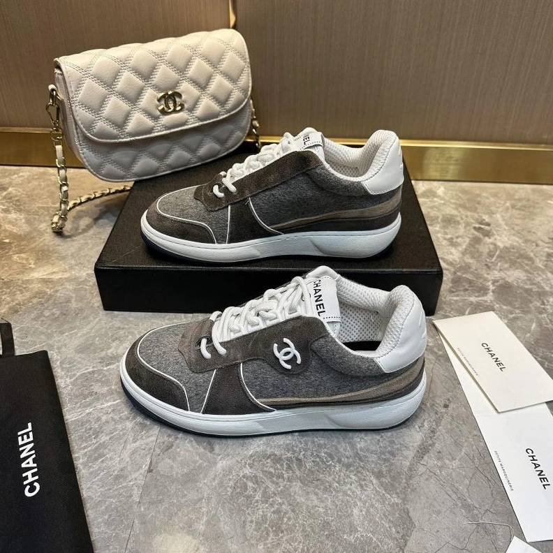 Reliable Chxnxl Sneakers 122271