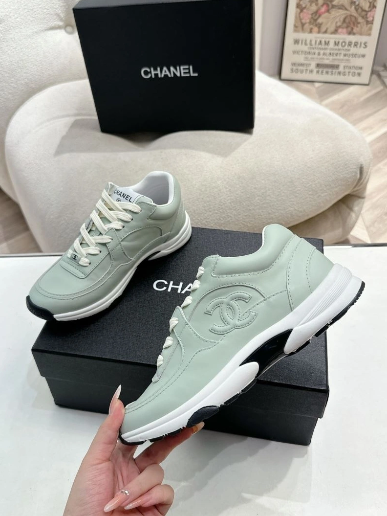Stylish Chxnxl Sneakers 122236