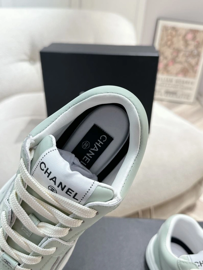 Stylish Chxnxl Sneakers 122236