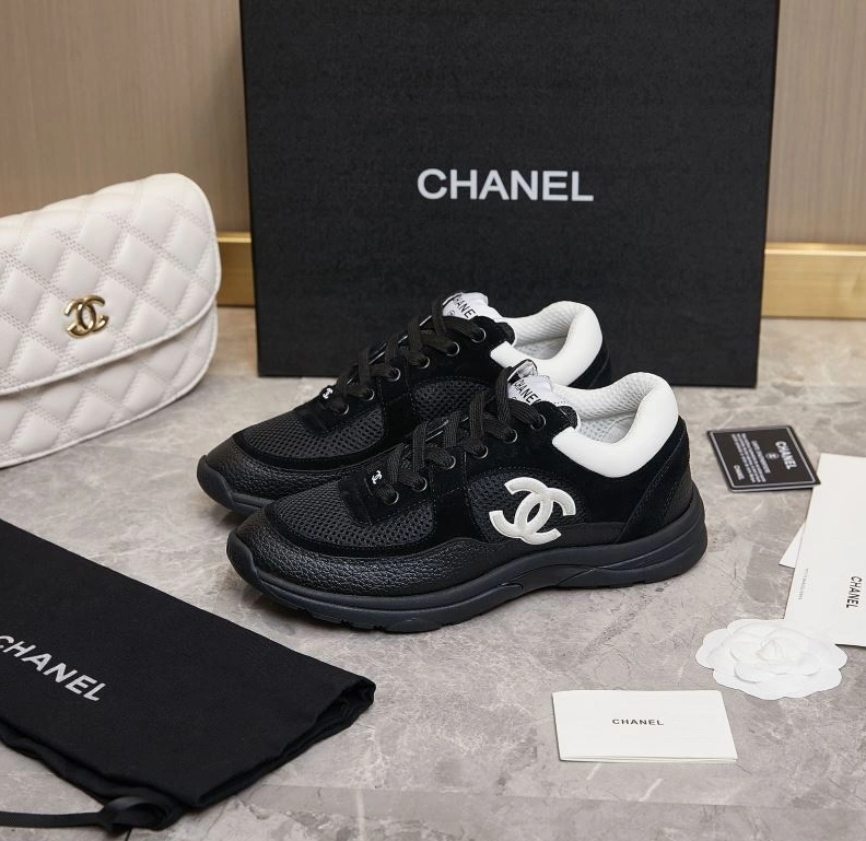 Lightweight Chxnxl Sneakers 122245
