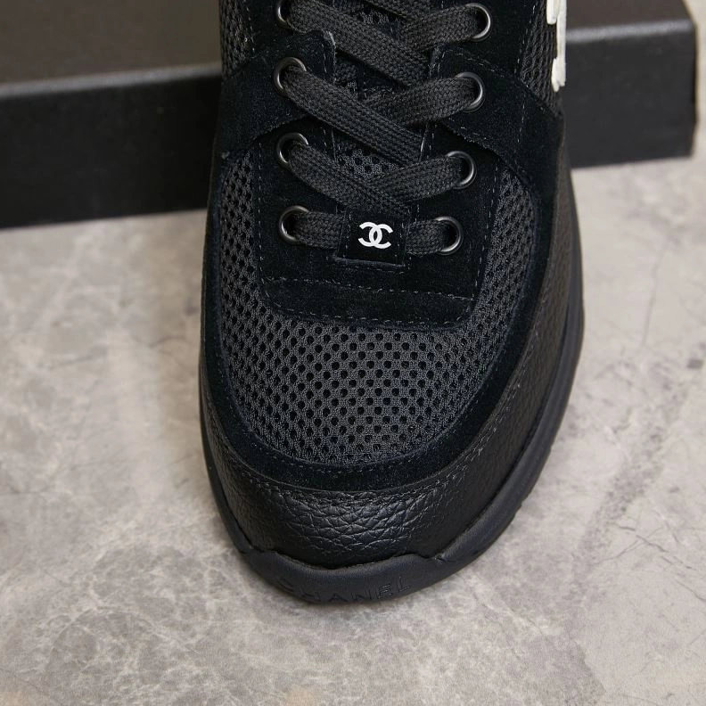 Lightweight Chxnxl Sneakers 122245
