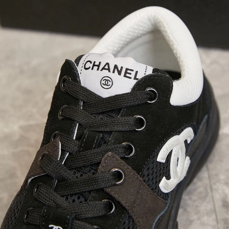 Efficient Chxnxl Sneakers 122243